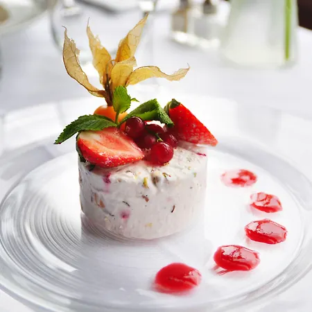 Westotel Cote De Jade 4* Порник