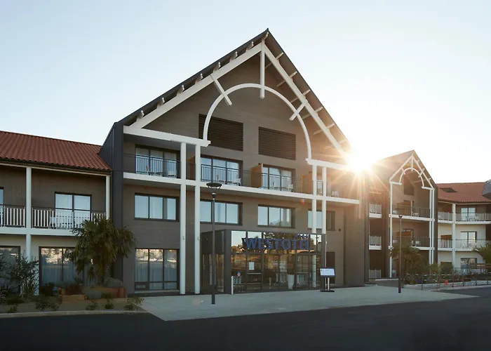 Westotel Cote De Jade Hotel